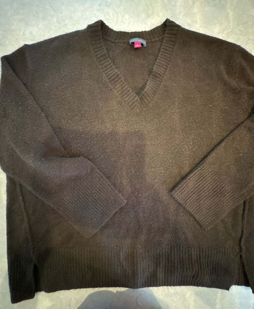 Vince Camuto Brown V-Neck Sweater Size L